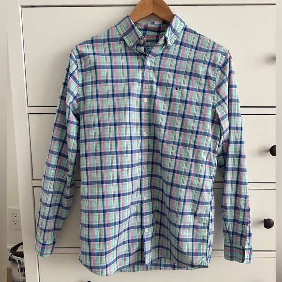 Boys Vineyard Vines Button Down - Picture 1 of 4